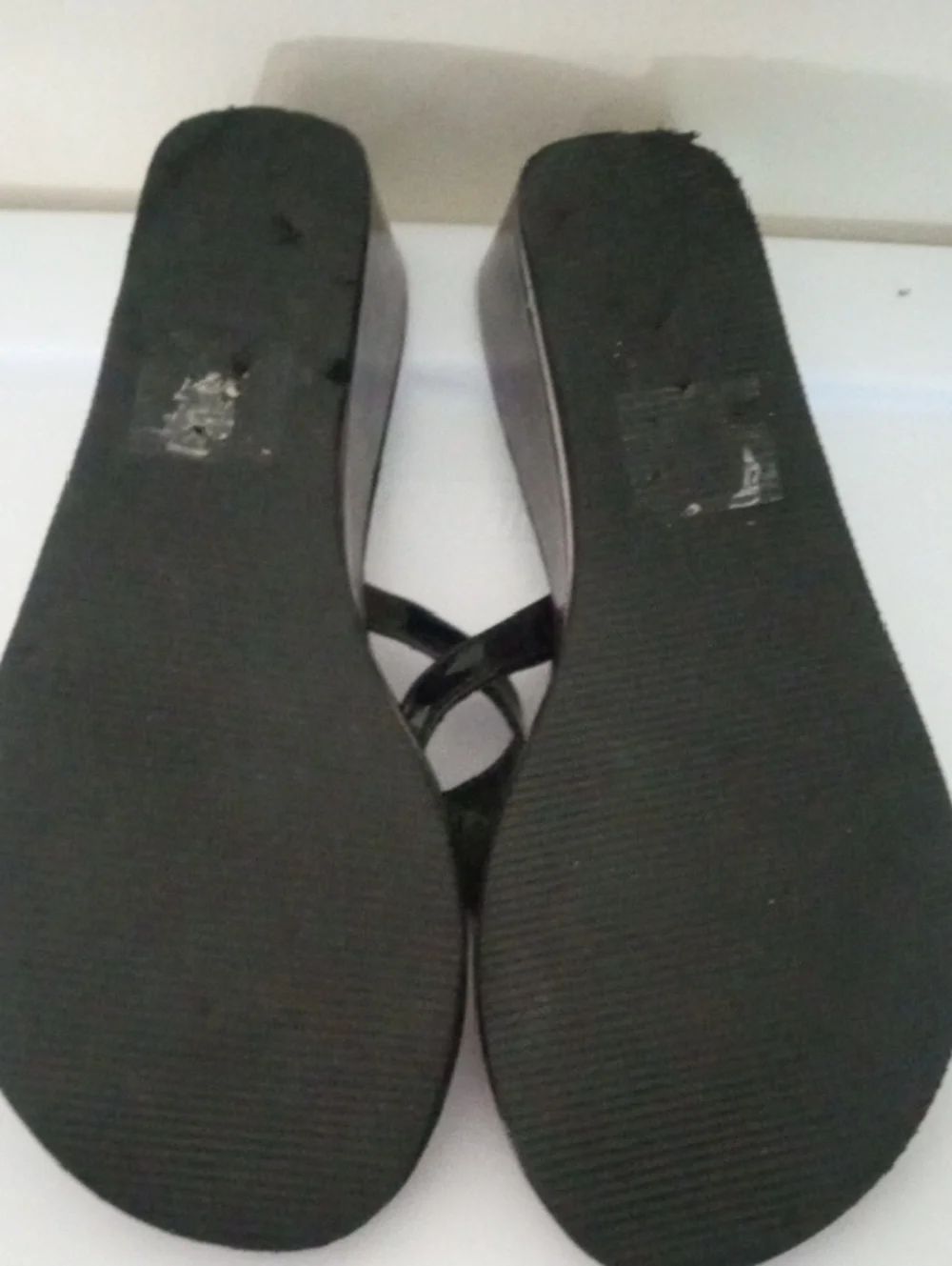 Simply Vera Vera Wang Wedge Slide Thong Black Sandals Flip Flops Lightweight - Picture 7 of 9